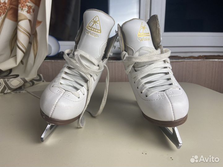 Продаю Jackson Artiste