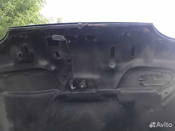 Капот на Ваз 2114