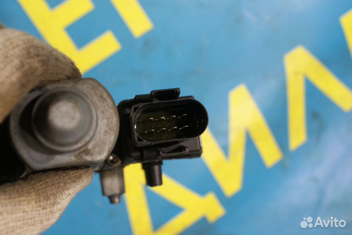 Моторчик стеклоподъемника Audi A6 C5