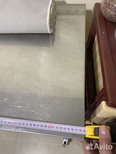 Стол бытовой