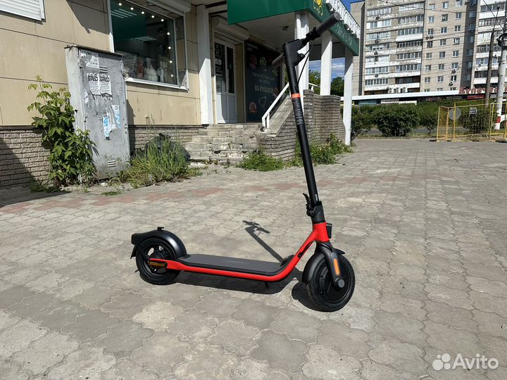 Новый электросамокат Ninebot