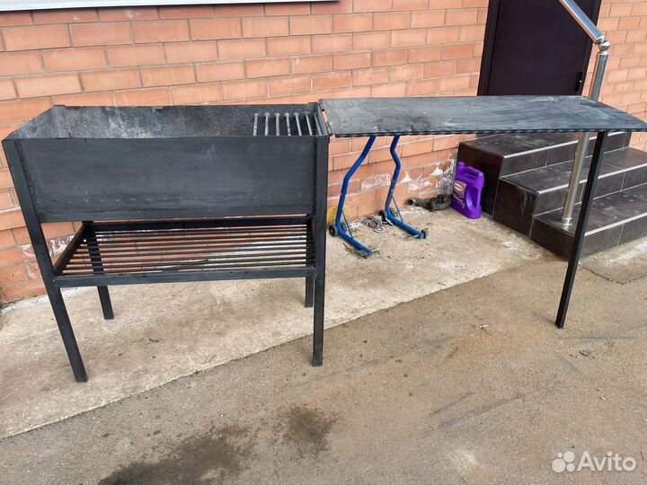 Мангал с крышкой