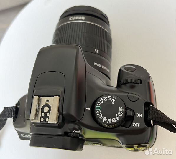 Зеркальный фотоаппарат canon 1100d