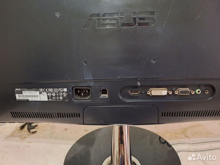 Монитор Asus 22