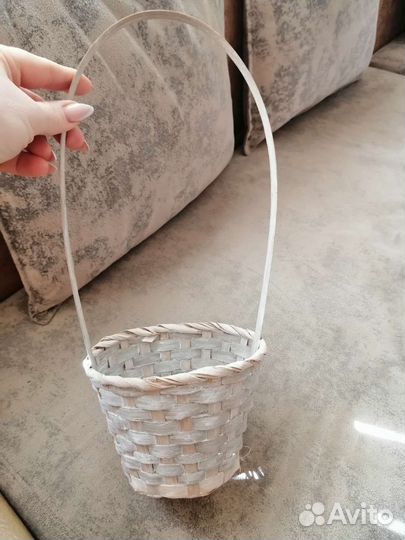 Корзина плетёная,на маленькие от 150 до 250