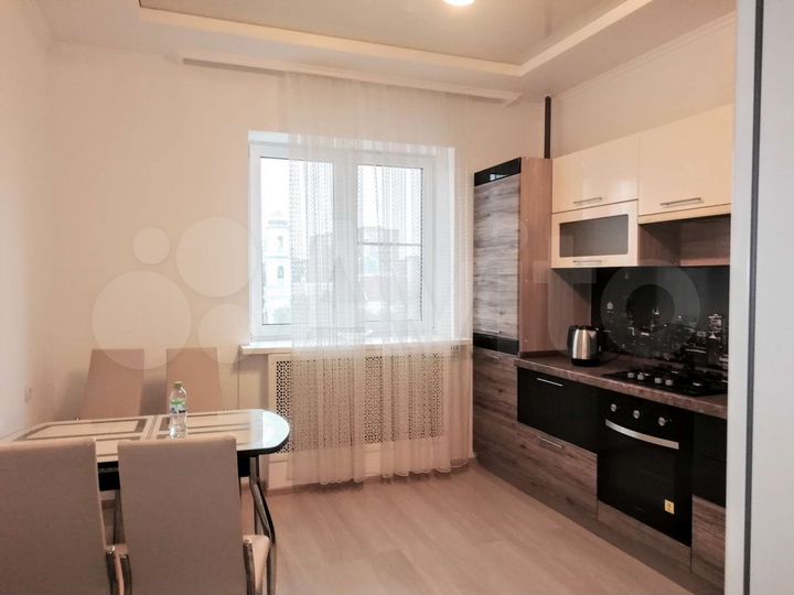 2-к. квартира, 60 м², 6/9 эт.