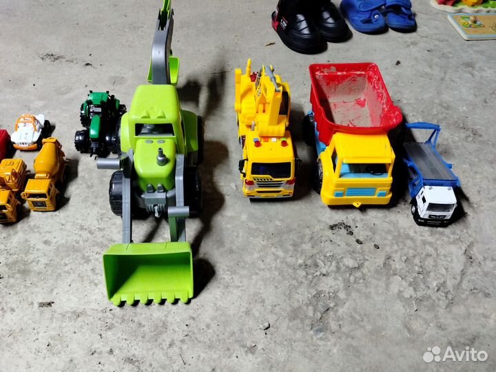 Детские машинки игрушки пакетом