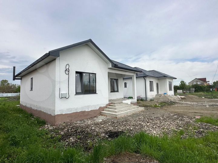 Дом 100 м² на участке 6 сот.