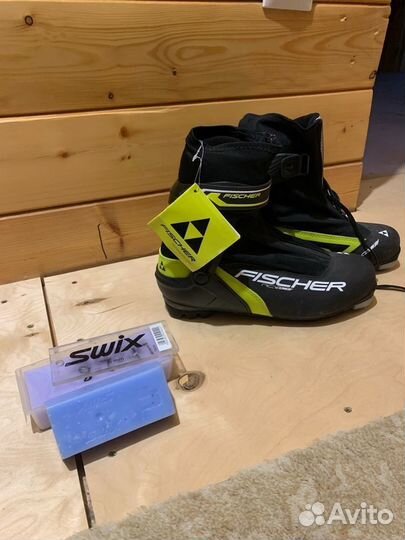 Лыжные ботинки fischer