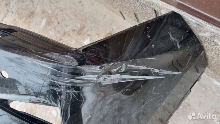 Бампер передний Lexus Rx 350