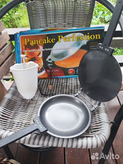 Блинница с крышкой