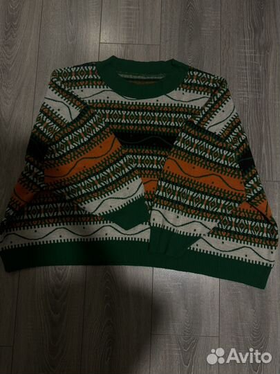 Свитер женский