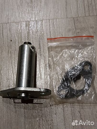 Натяжитель цепи niva