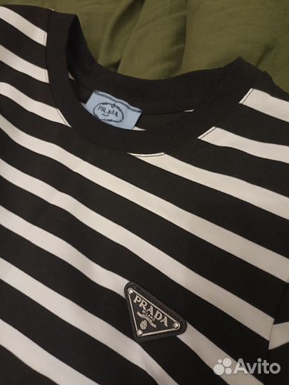 Лонгслив prada оригинал