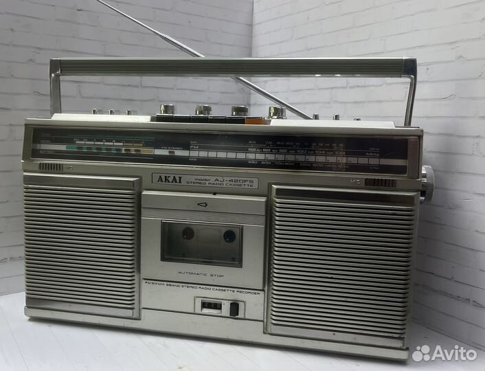 Радиоприемник akai AJ-420FS