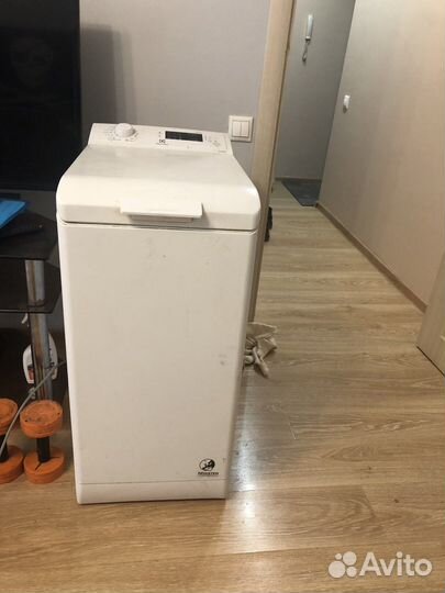 Стиральная машина с вертикальной загрузкой