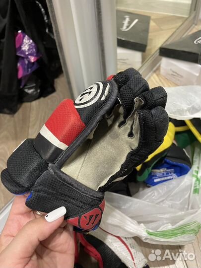 Краги хоккейные