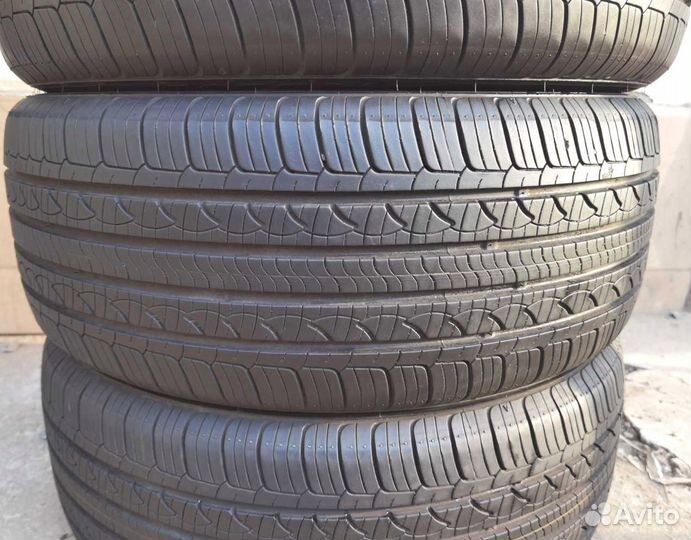 Nexen N'Priz AH8 215/55 R17 94V