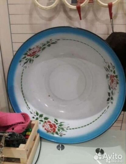 Эмалированный таз, кухонная утварь СССР