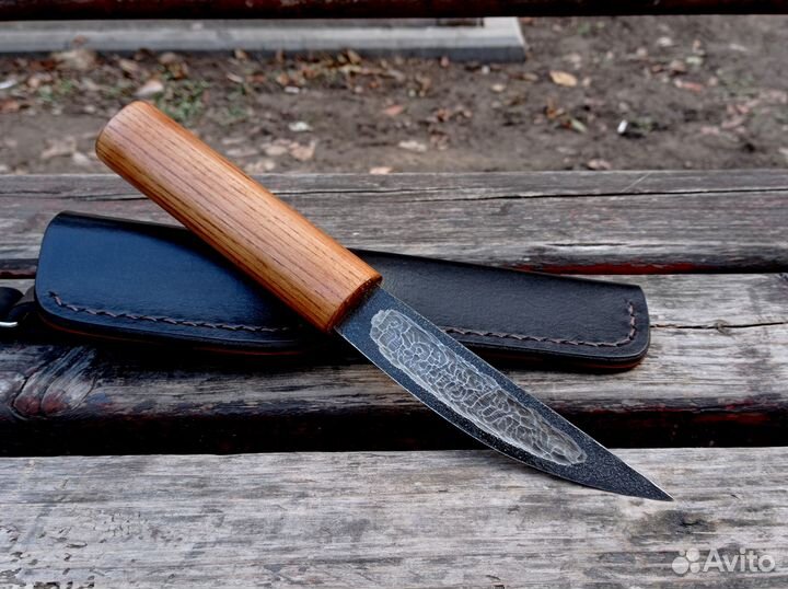 Охотничий нож в якутском стиле. Ручной работы
