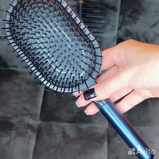 Расческа dyson