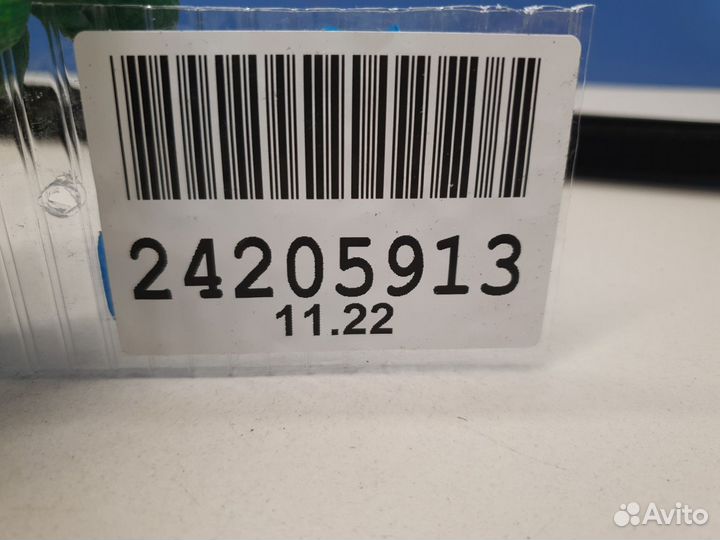 Накладка стекла передней левой двери Ford Kuga 200