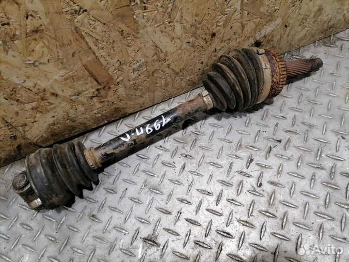 Полуось передняя левая Geely Emgrand EC 7