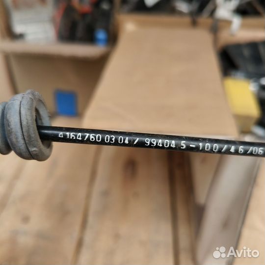 A1647600304 трос замка задней двери Мерседес w164