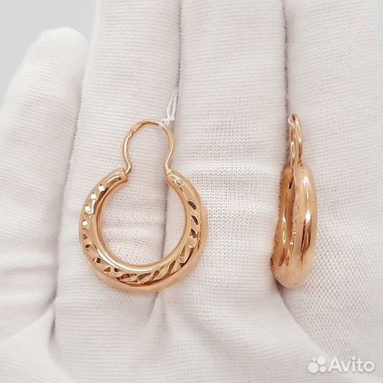 Золотые серьги