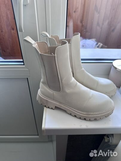 Ботинки осень весна женские 38-39