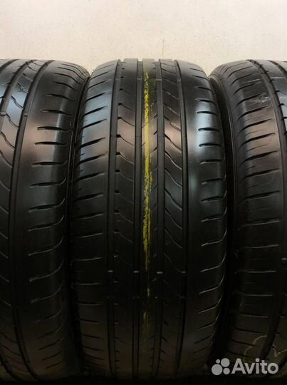 Goodyear EfficientGrip 215/55 R16 106H