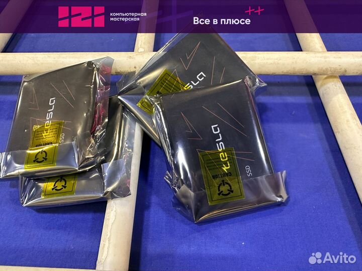 Новый 512gb SSD накопитель tesla 2.5