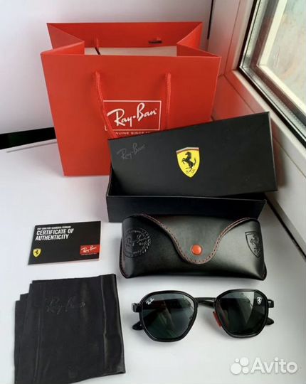 Очки ray ban ferrari