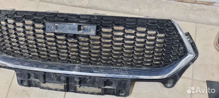 Решетка радиатора Haval F7/2019