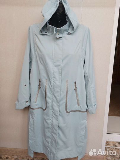Плащ женский 48 размер