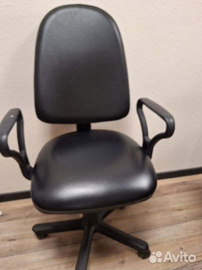 Компьютерный стол бу