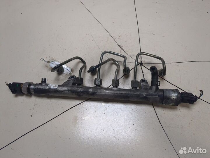 Рампа топливная Volkswagen Jetta 6, 2011