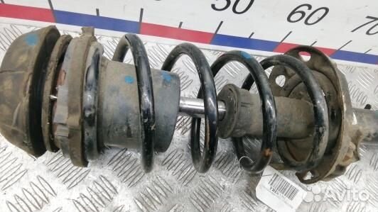 Стойка передняя правая opel corsa C (YBE06N501)