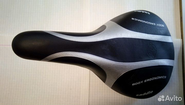 Подножка, седло, звонок, шатуны, картридж