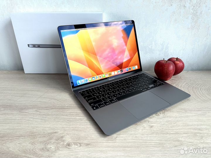 Новый MacBook Air 13'' 2020 M1 8Gb SSD 256Gb