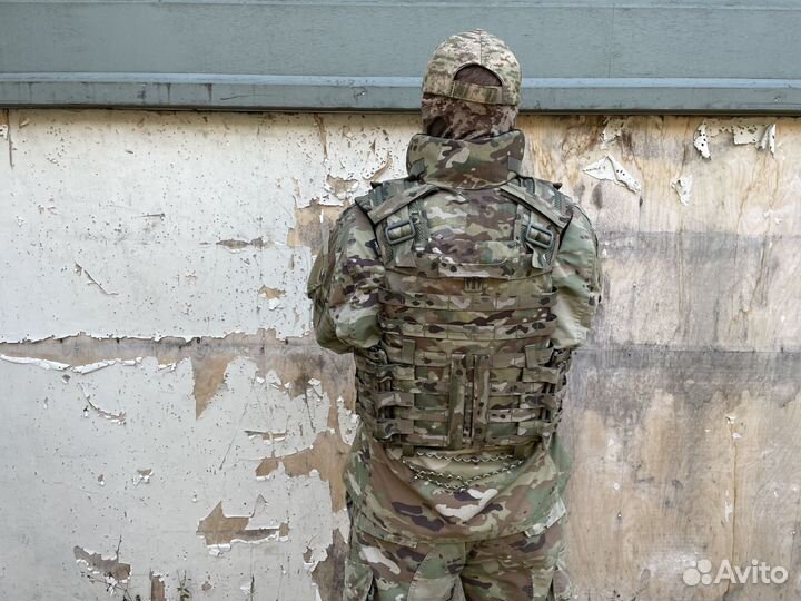 Жилет с модульной защитной системой