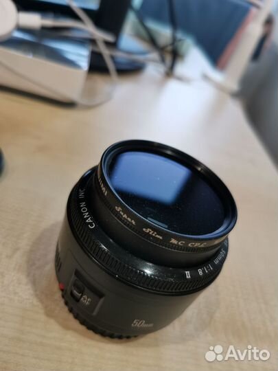 Объектив Canon EF 50mm f/1.8 II