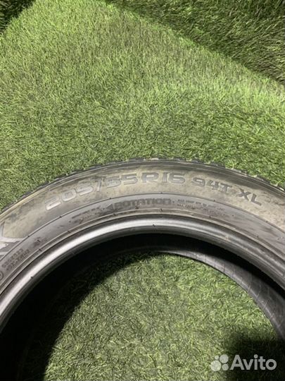 Nokian Tyres Hakkapeliitta 8 205/55 R16 94T