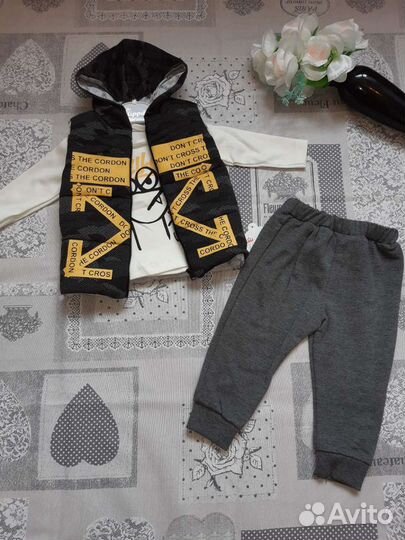 Костюм тройка для мальчикам и девочки