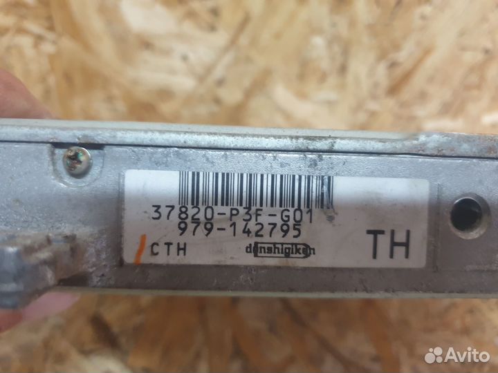 Блок управления двигателем Honda CR-V