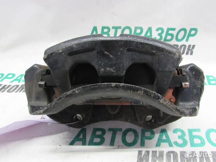 Суппорт передний левый для Nissan R'nessa 1997-20