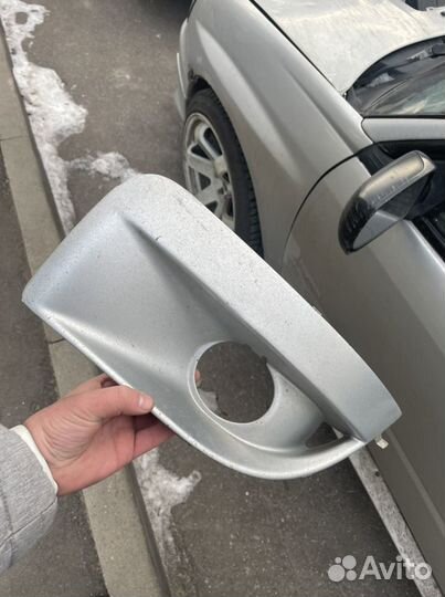 Заглушка в бампер Subaru STI GD/конь