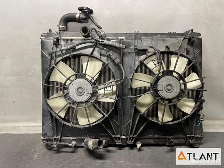 Радиатор honda elysion