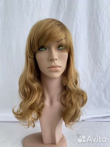 Парик новый светло-русый блонд волна челка до плеч