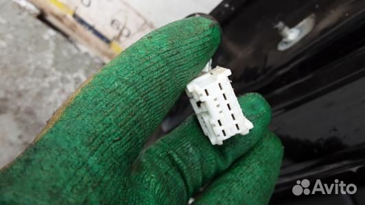 Дверь задняя правая nissan qashqai J10 (AEA32FT01)